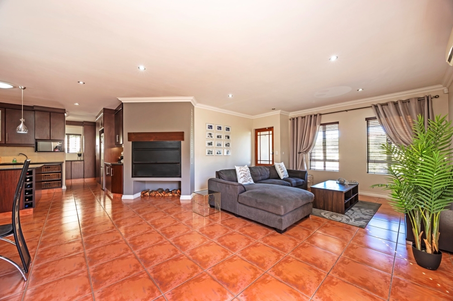 3 Bedroom Property for Sale in Haasendal Western Cape